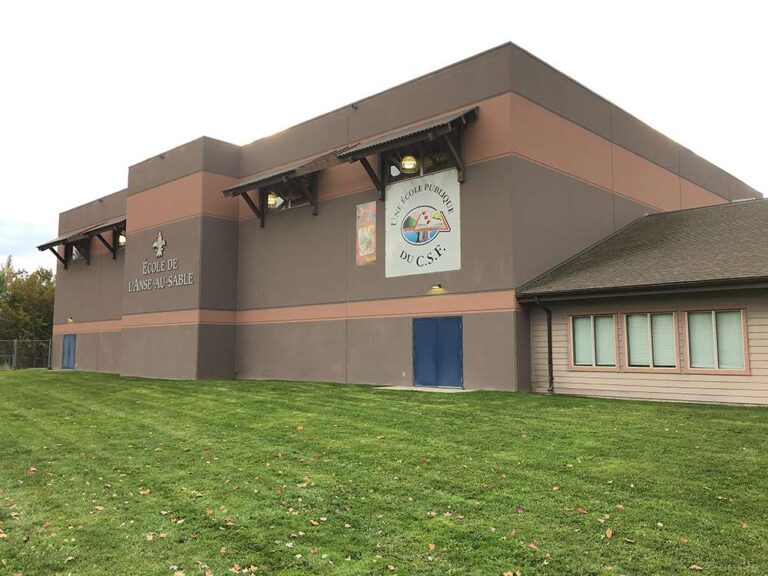 Coronavirus outbreak forces closure of entire school in Kelowna, B.C.