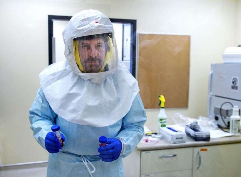 Scientists link high levels of genetic material from virus in blood to severe COVID
