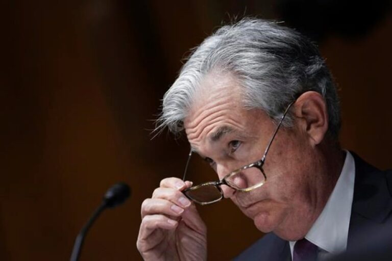 Fed officials cited risks if Congress fails to pass more aid
