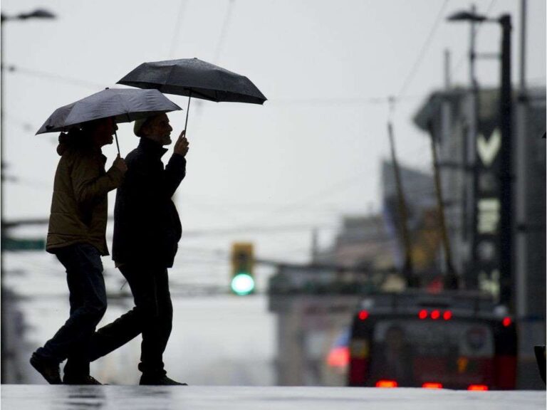 Metro Vancouver rainstorm forecast for Monday overnight