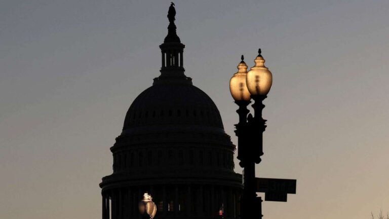 More members of Congress contract COVID-19 amid national surge