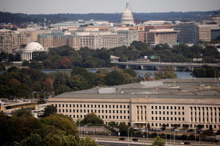 Pentagon spy agencies to meet with Biden transition team