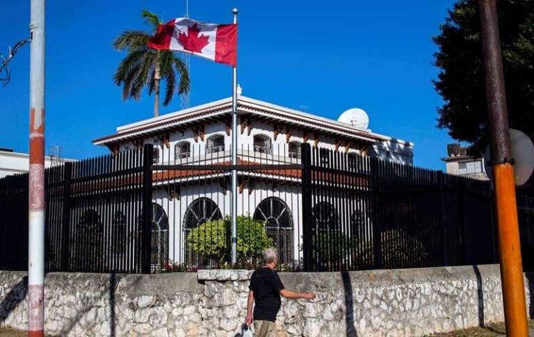 OTTAWA — A new report commissioned by the U.S. government says the mysterious brain injuries suffered by American diplomats posted in Cuba in 2016 were most likely caused by an attack using “directed” radio energy.