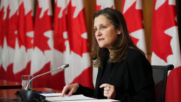 Liberals introduce new targeted pandemic aid bill for businesses, workers