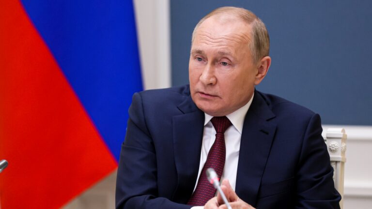 Putin warns West: Moscow has ‘red line’ about Ukraine, NATO