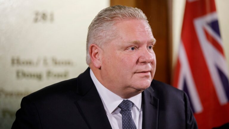 Ontario expands eligibility for COVID-19 booster shots, cuts capacity limits in some indoor spaces