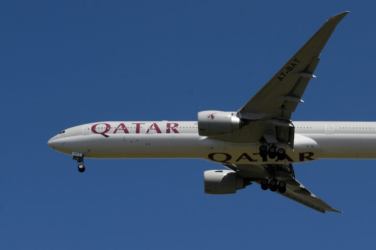 Qatar Airways seeks more than $600 million in Airbus A350 dispute