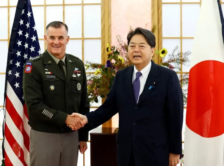 U.S. Army’s Pacific commander wants to keep rocket launchers at frontline Japanese base