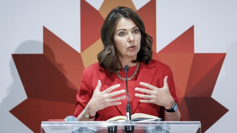 Alberta Premier Unveils New Auto Insurance Reforms